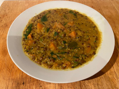 Vegan Lentil Quinoa Curry